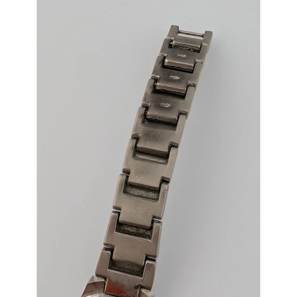Women's Quartz Watch 24mm Silver Case Pink Dial‎ 7